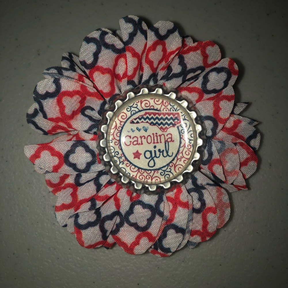 Carolina Girl Bottle Cap Shabby Flower Clip